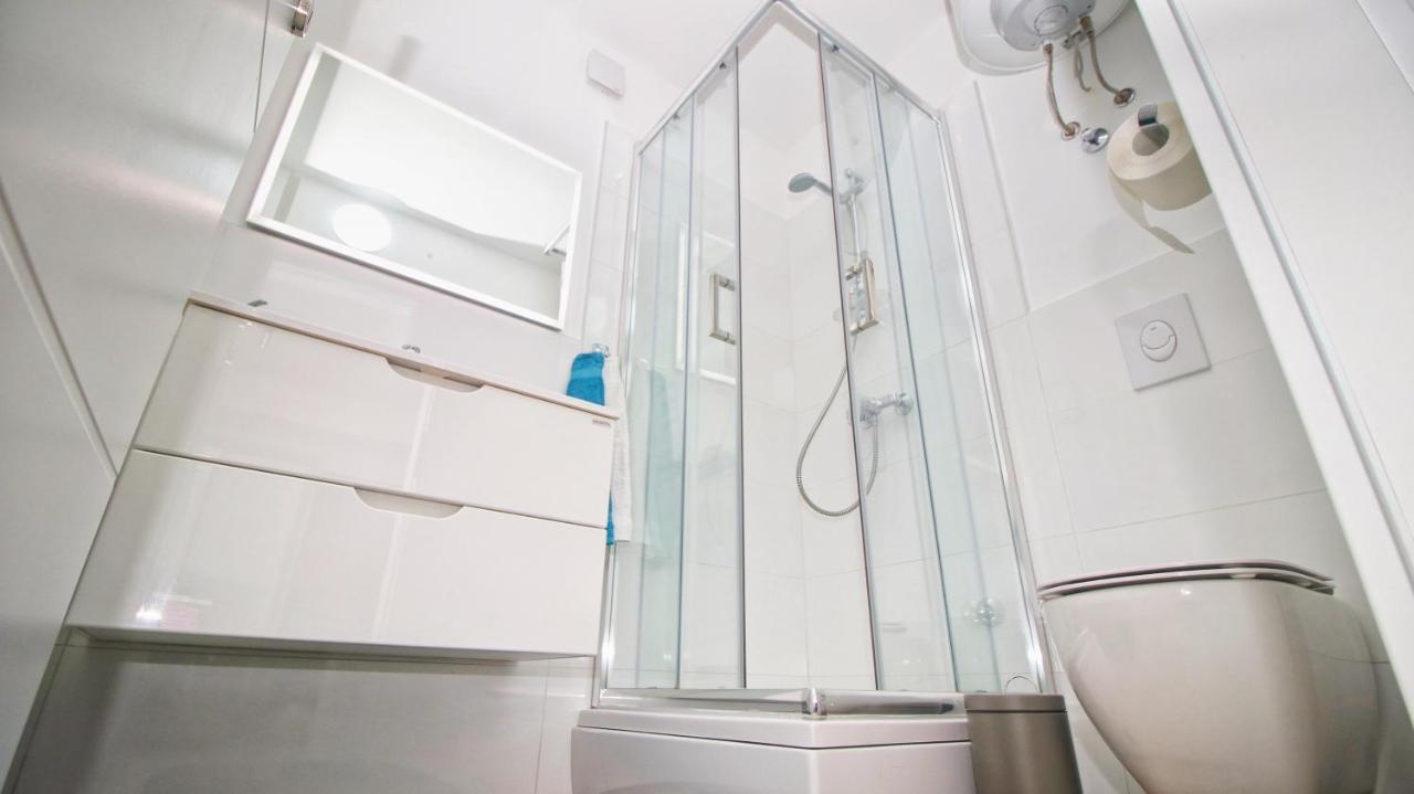 Guesthouse Esma Rovinj Eksteriør billede