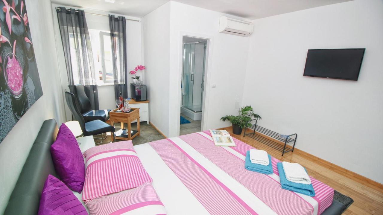 Guesthouse Esma Rovinj Eksteriør billede