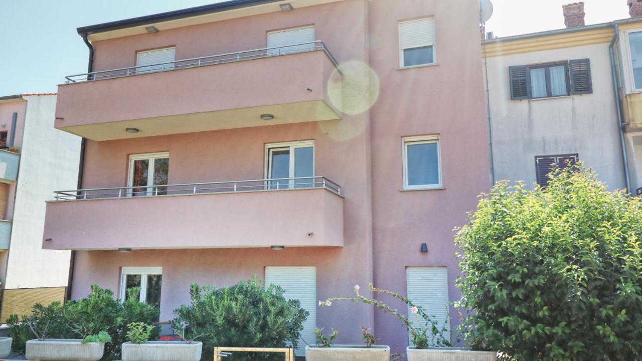 Guesthouse Esma Rovinj Eksteriør billede