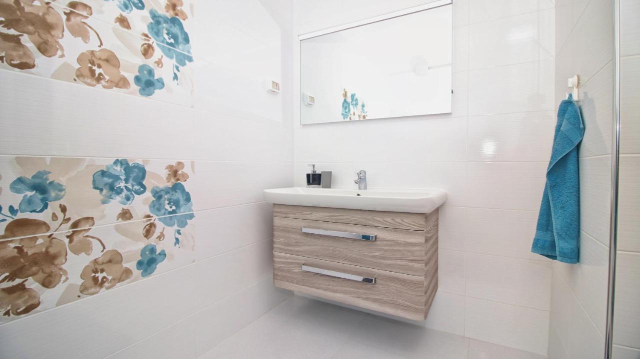 Guesthouse Esma Rovinj Eksteriør billede